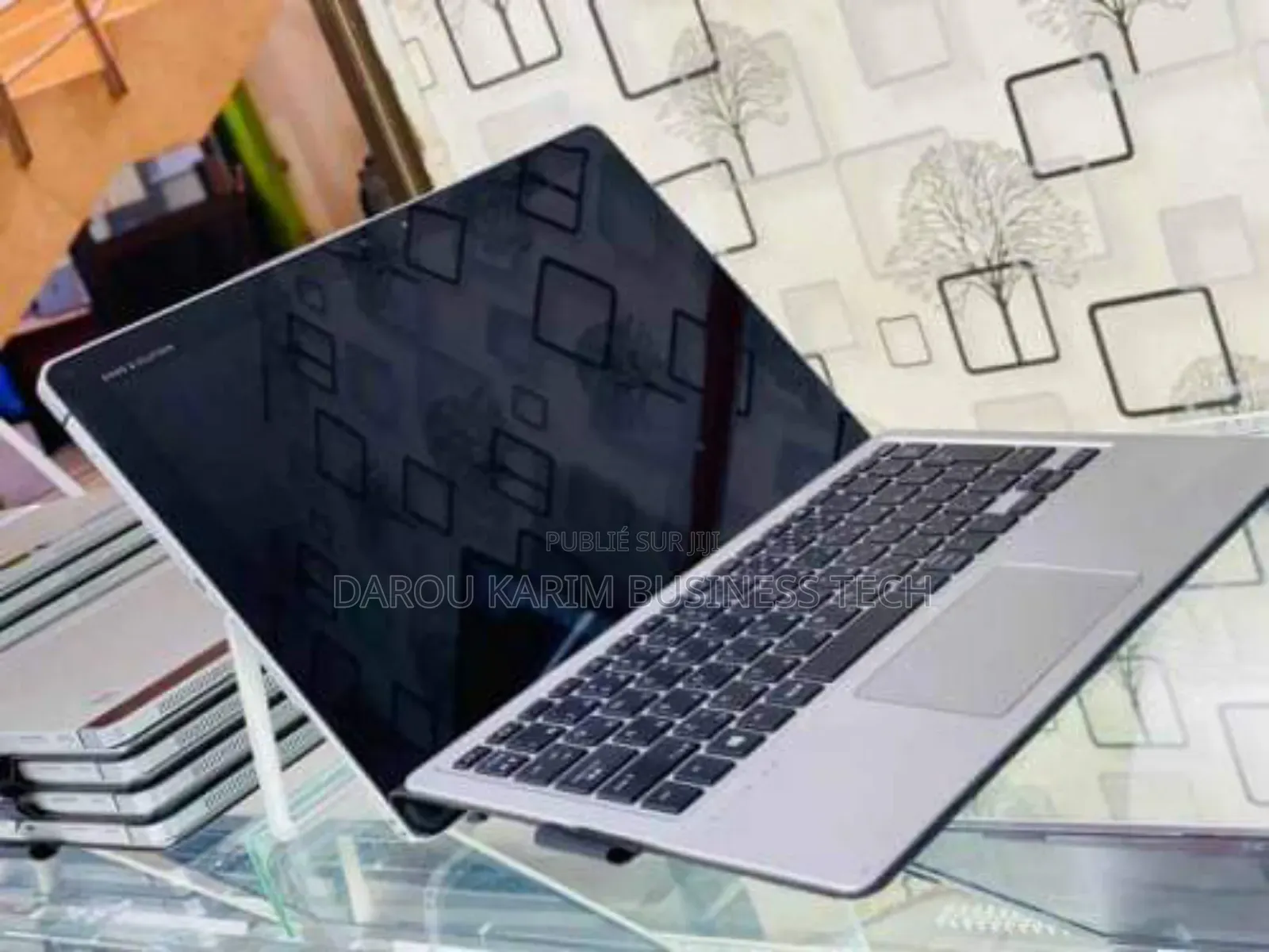 New HP Elite X2 1012 G2 8GB Intel Core I5 SSD 256GB