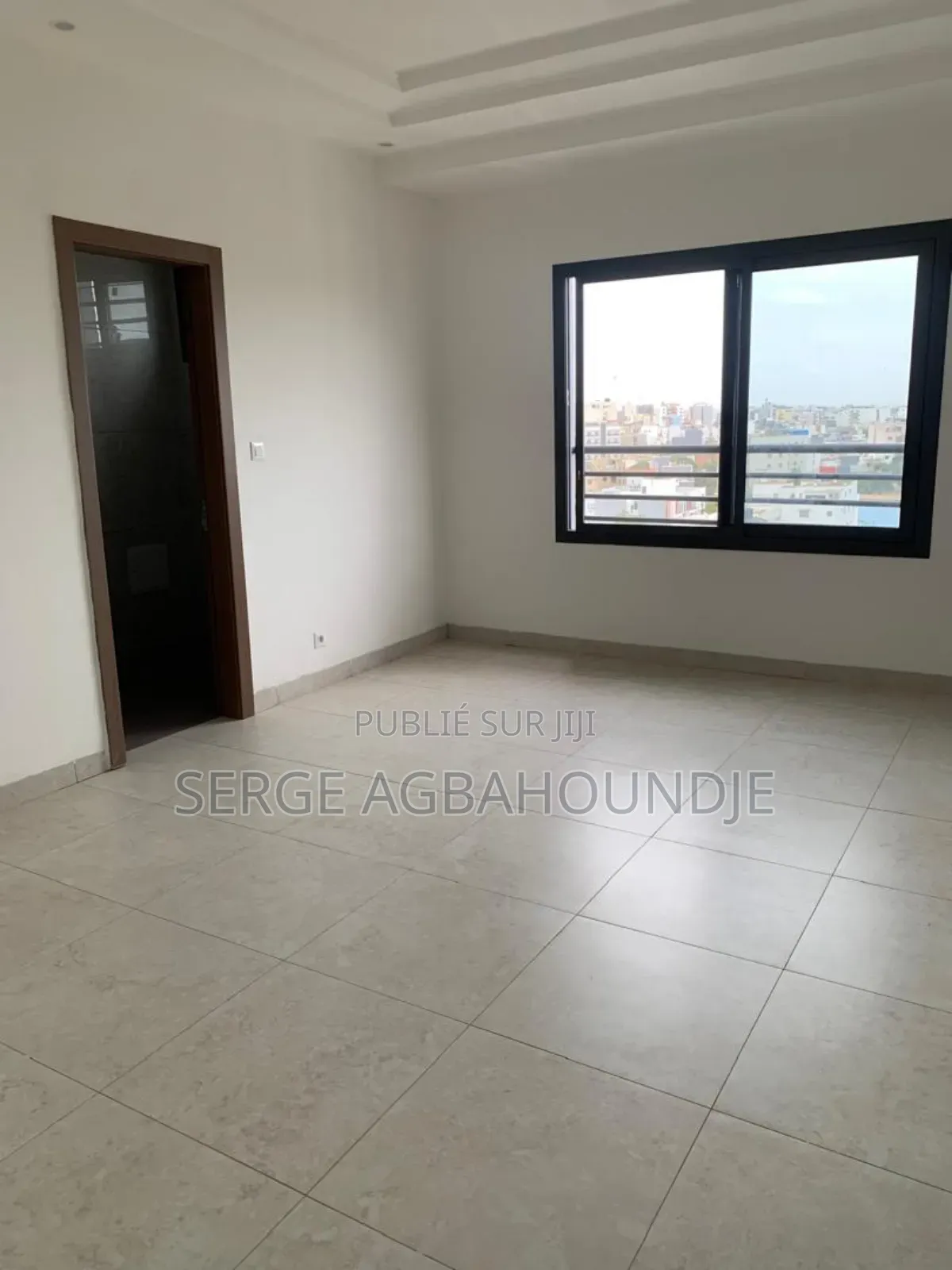 4chbre Appartement dans Appartement F4 à Louer