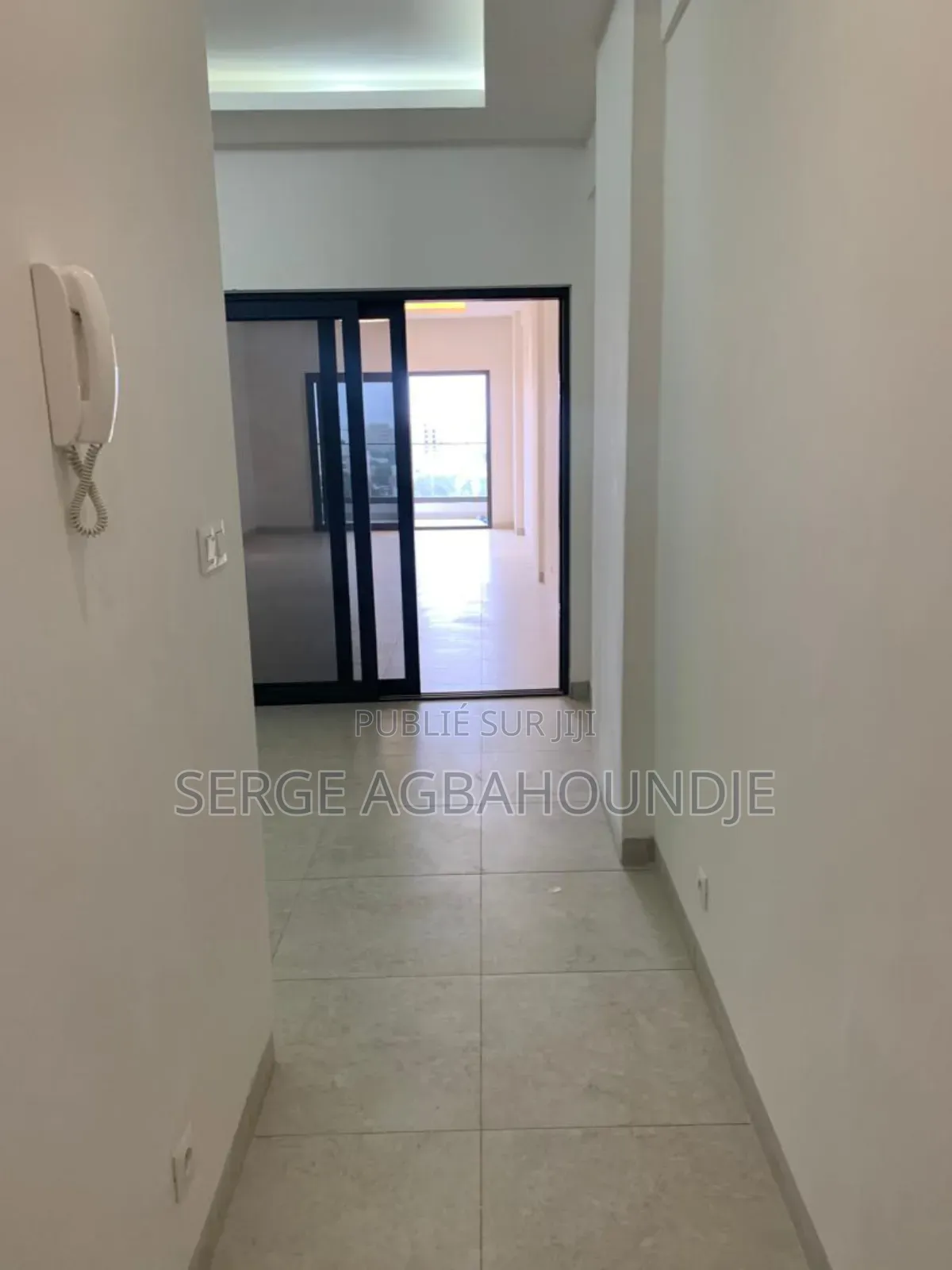 4chbre Appartement dans Appartement F4 à Louer