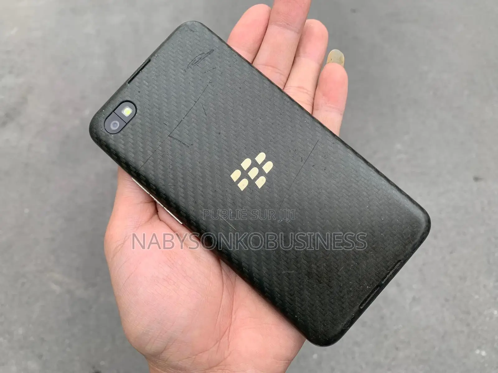 New BlackBerry Z30 16 GB Noir