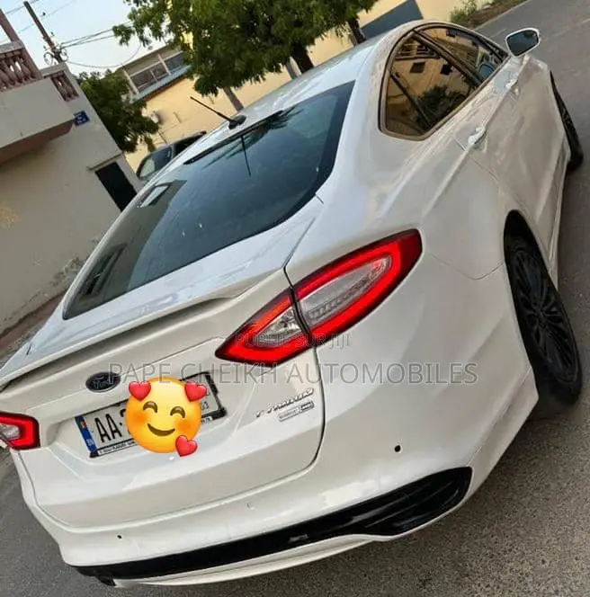 Ford Fusion 2014 Blanc