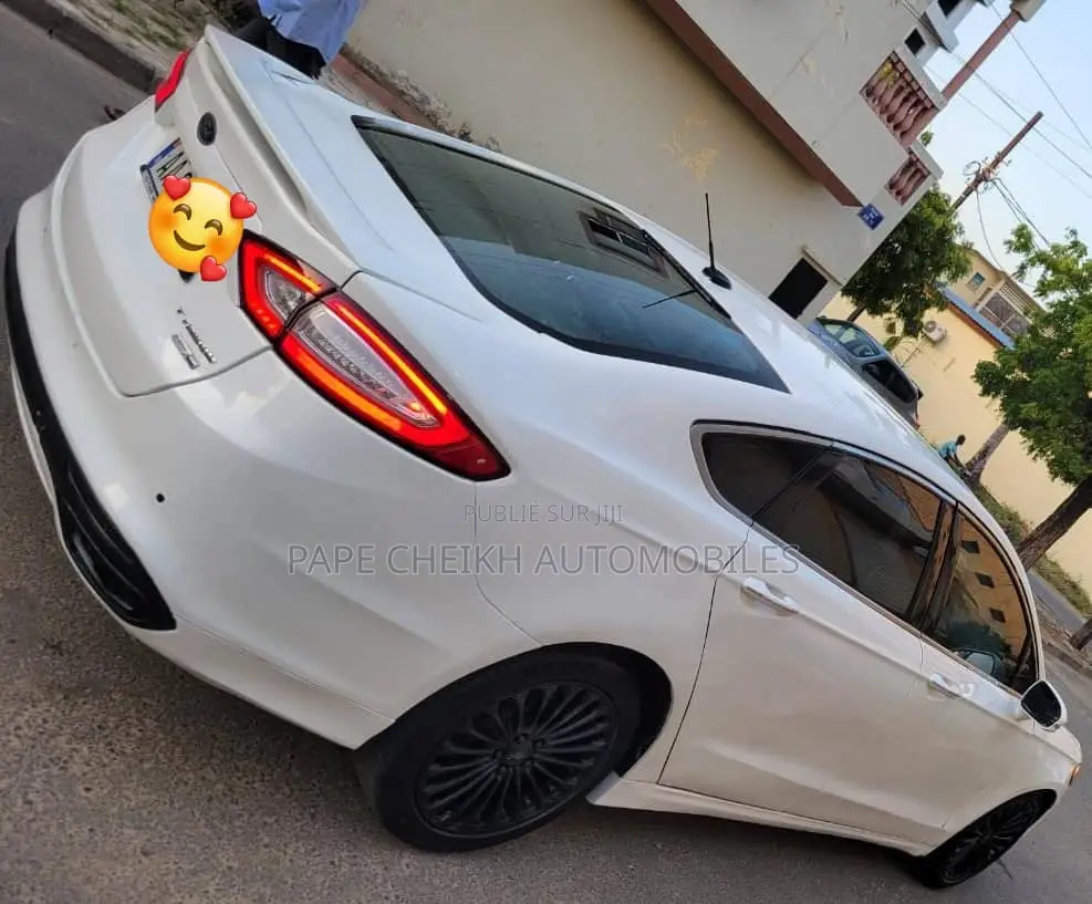 Ford Fusion 2014 Blanc