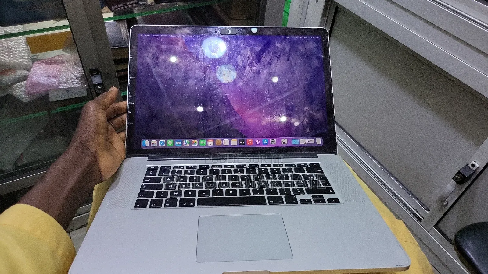 New Ordinateur Portable Pomme MacBook 2019 16GB Intel Core I5 SSD 256GB