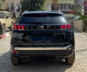 PEUGEOT 3008 2018 Noir