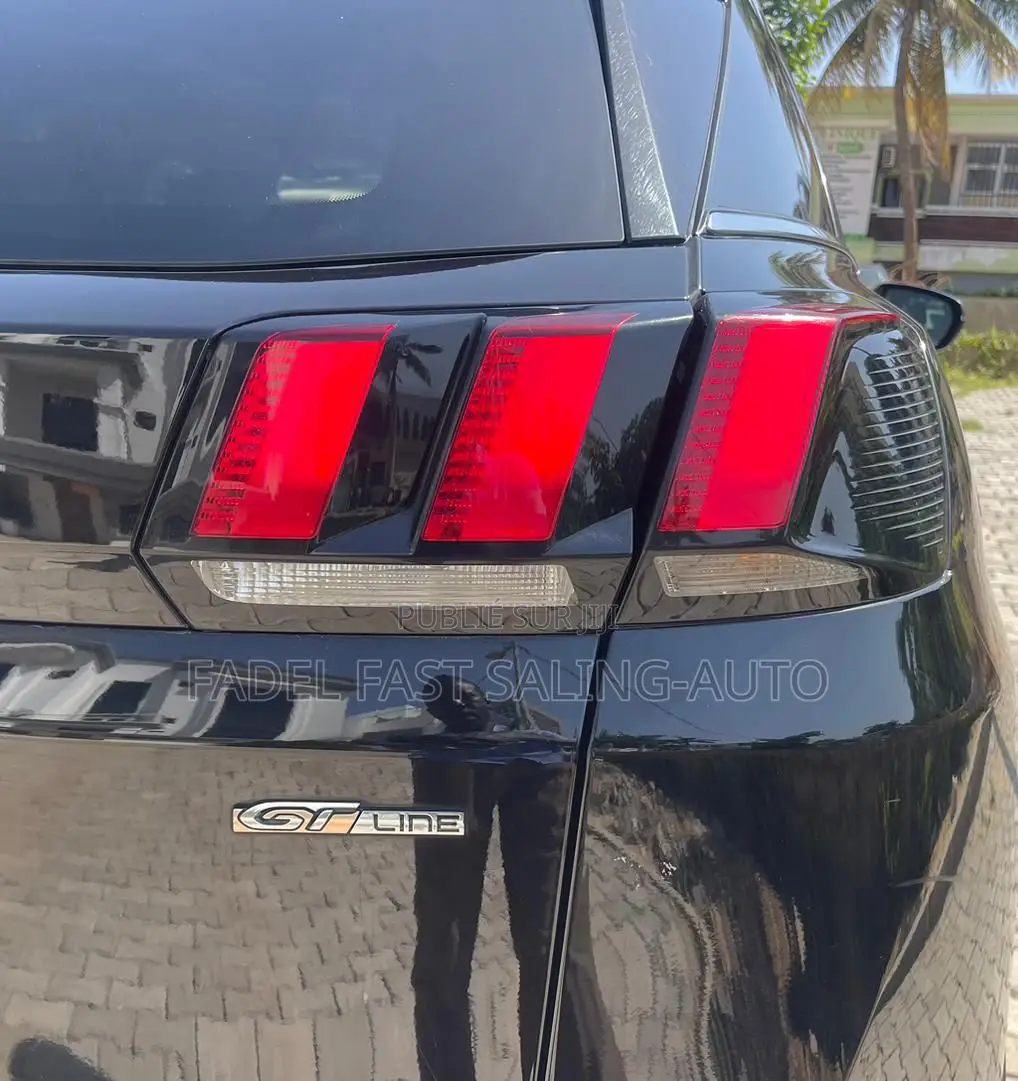 PEUGEOT 3008 2018 Noir