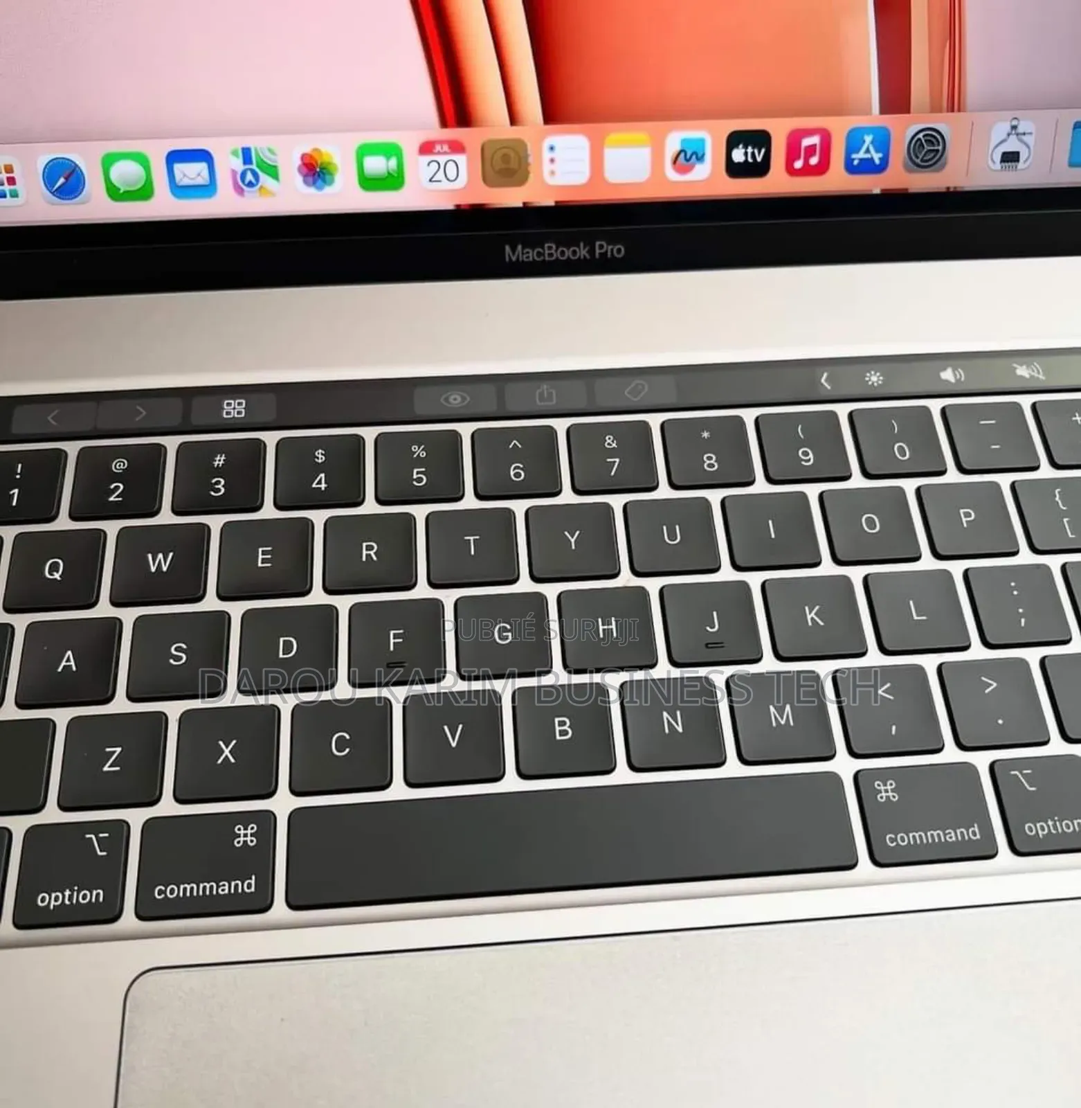 New Apple MacBook Pro 2019 16GB Intel Core I7 SSD 512GB