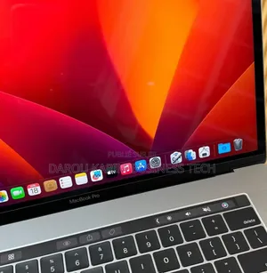 New Apple MacBook Pro 2019 16GB Intel Core I9 SSD 512GB
