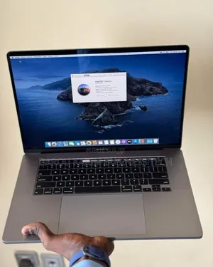 New Apple MacBook Pro 2019 16GB Intel Core I7 SSD 512GB
