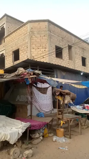 2chbre Appartement-terrasse dans Appartement Premier, Thiès Nord