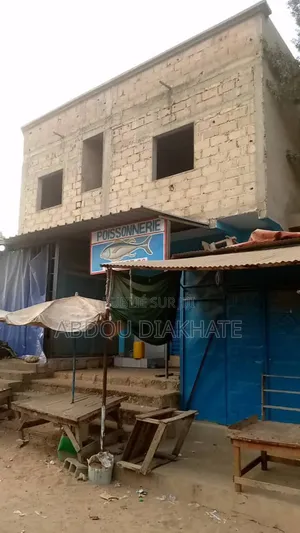 2chbre Appartement-terrasse dans Appartement Premier, Thiès Nord