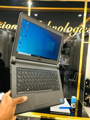 New Ordinateur Portable Dell Latitude 3350 8GB Intel Core I5 SSD 256GB