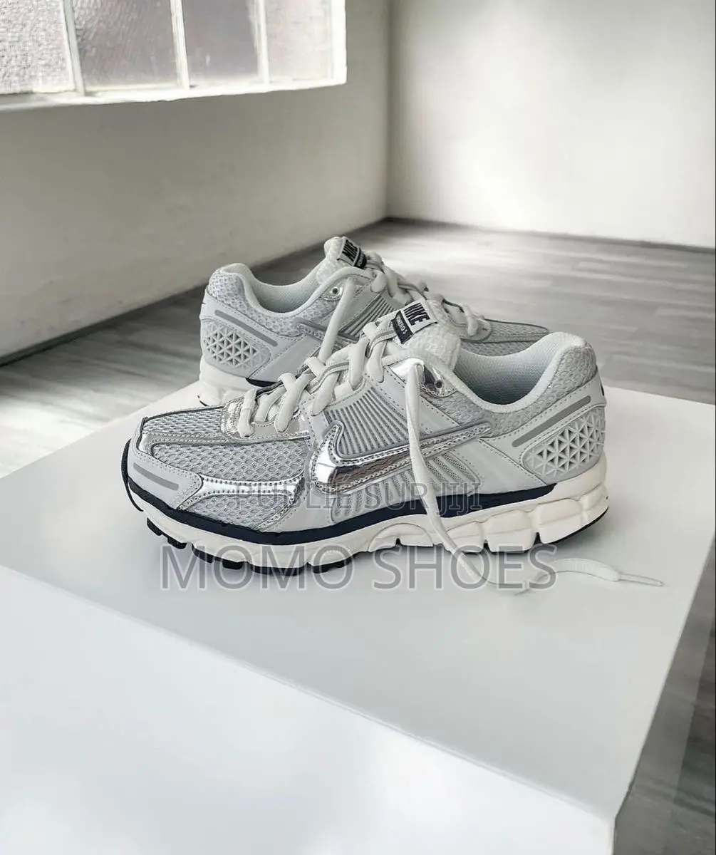 Nike Vomero5