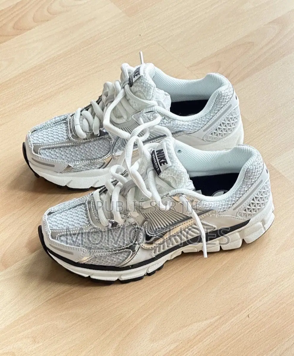 Nike Vomero5