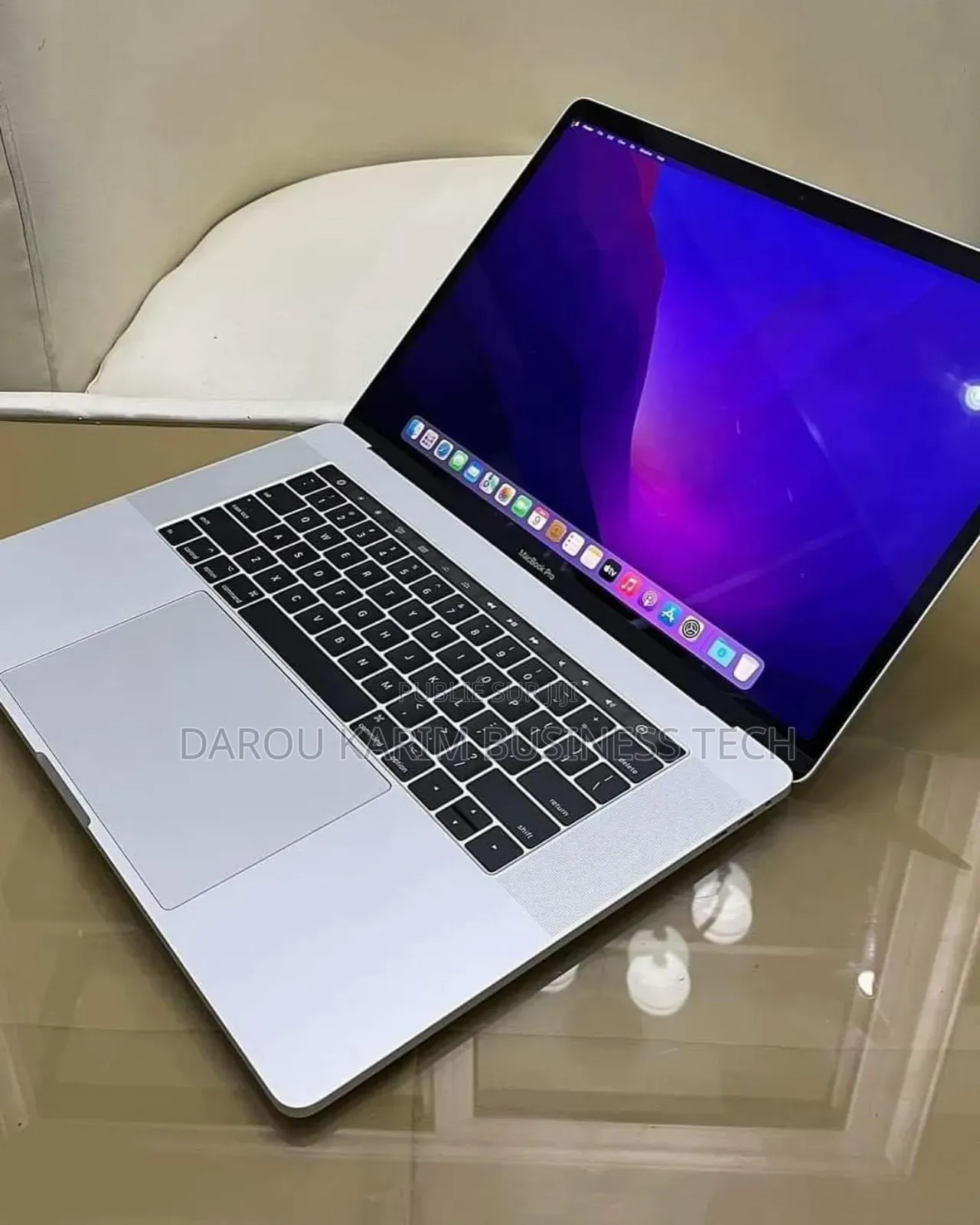 New Apple MacBook Pro 2017 16GB Intel Core I7 SSD 512GB