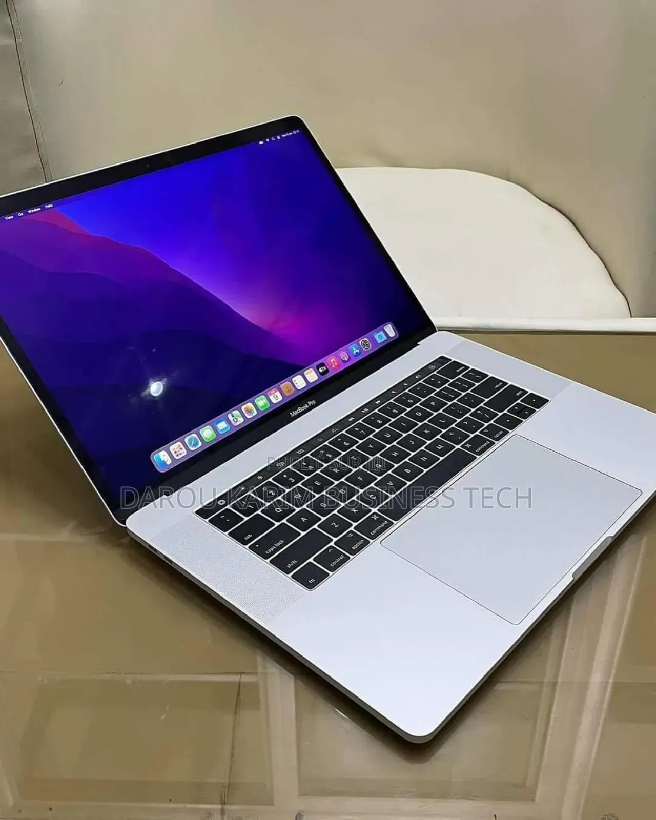 New Apple MacBook Pro 2017 16GB Intel Core I7 SSD 512GB