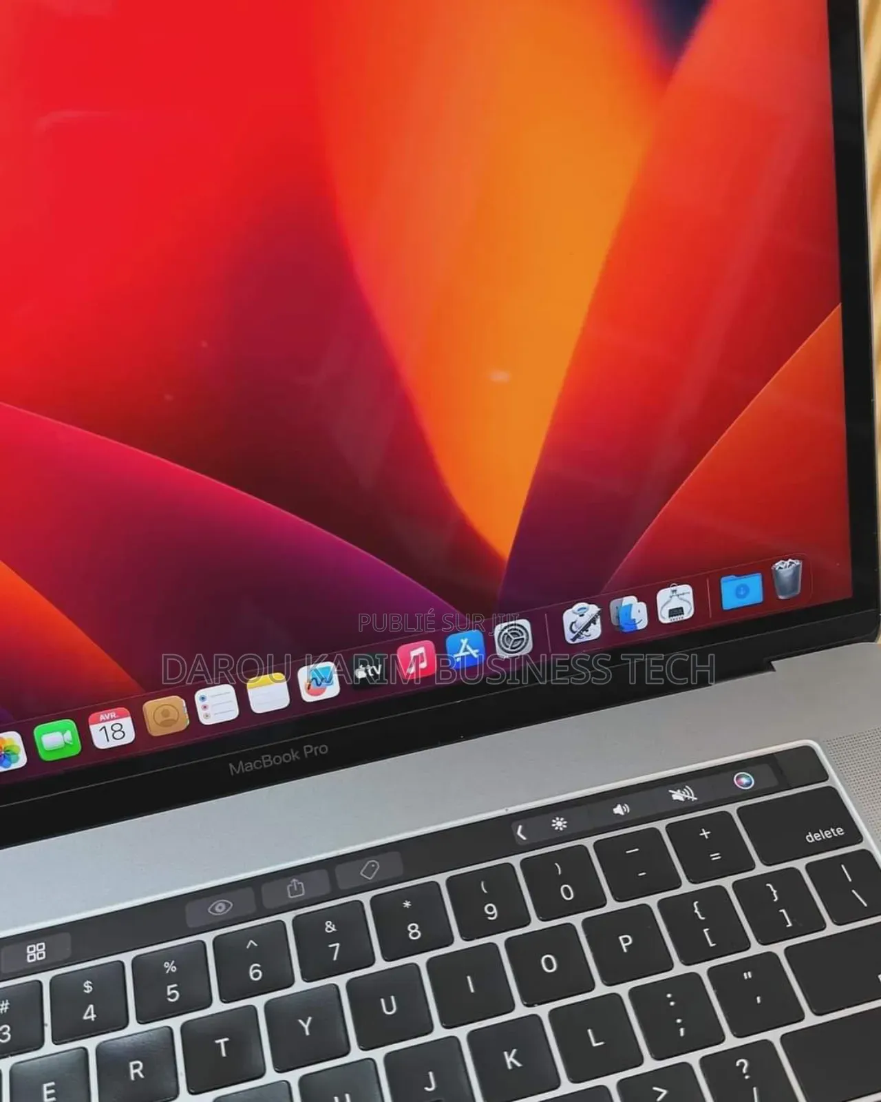 New Apple MacBook Pro 2017 16GB Intel Core I7 SSD 512GB