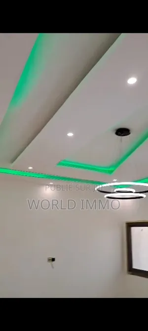 2chbre Appartement dans Appartement B, Yoff à Louer