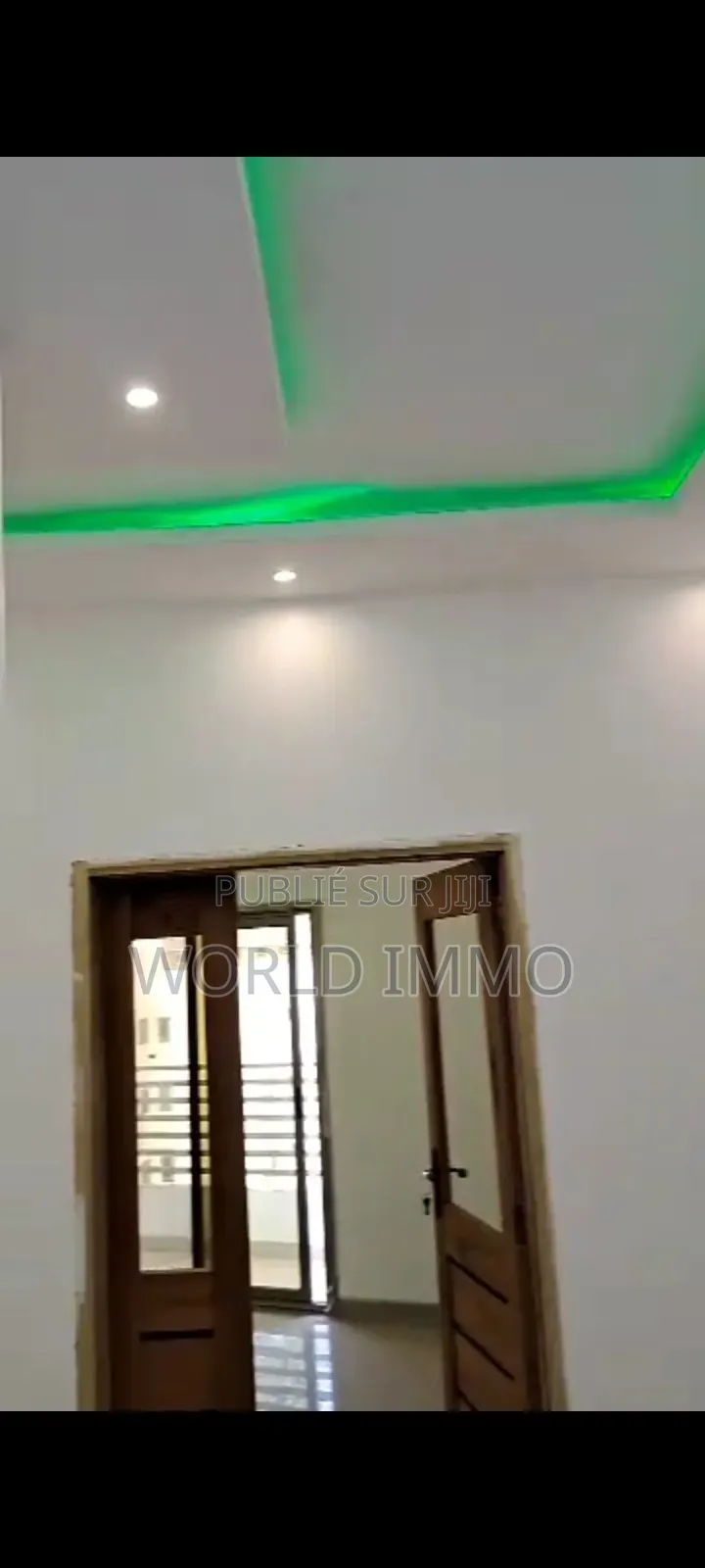 2chbre Appartement dans Appartement B, Yoff à Louer