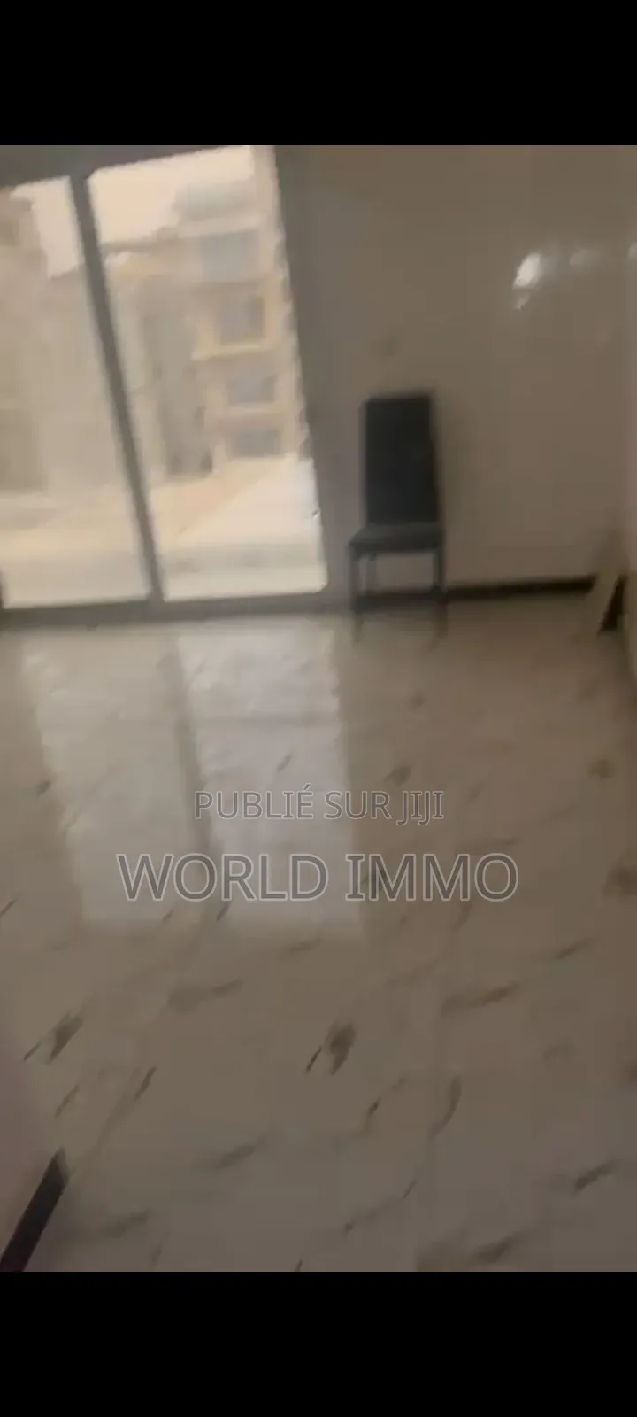 1chbre Studio dans L'Immeuble, Almadies à Louer