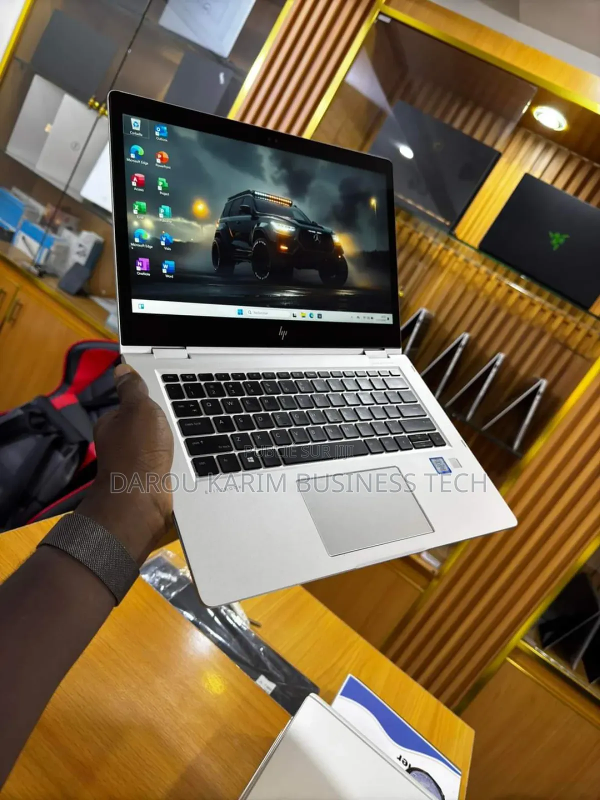 New HP EliteBook X360 1030 G2 8GB Intel Core I7 SSD 512GB