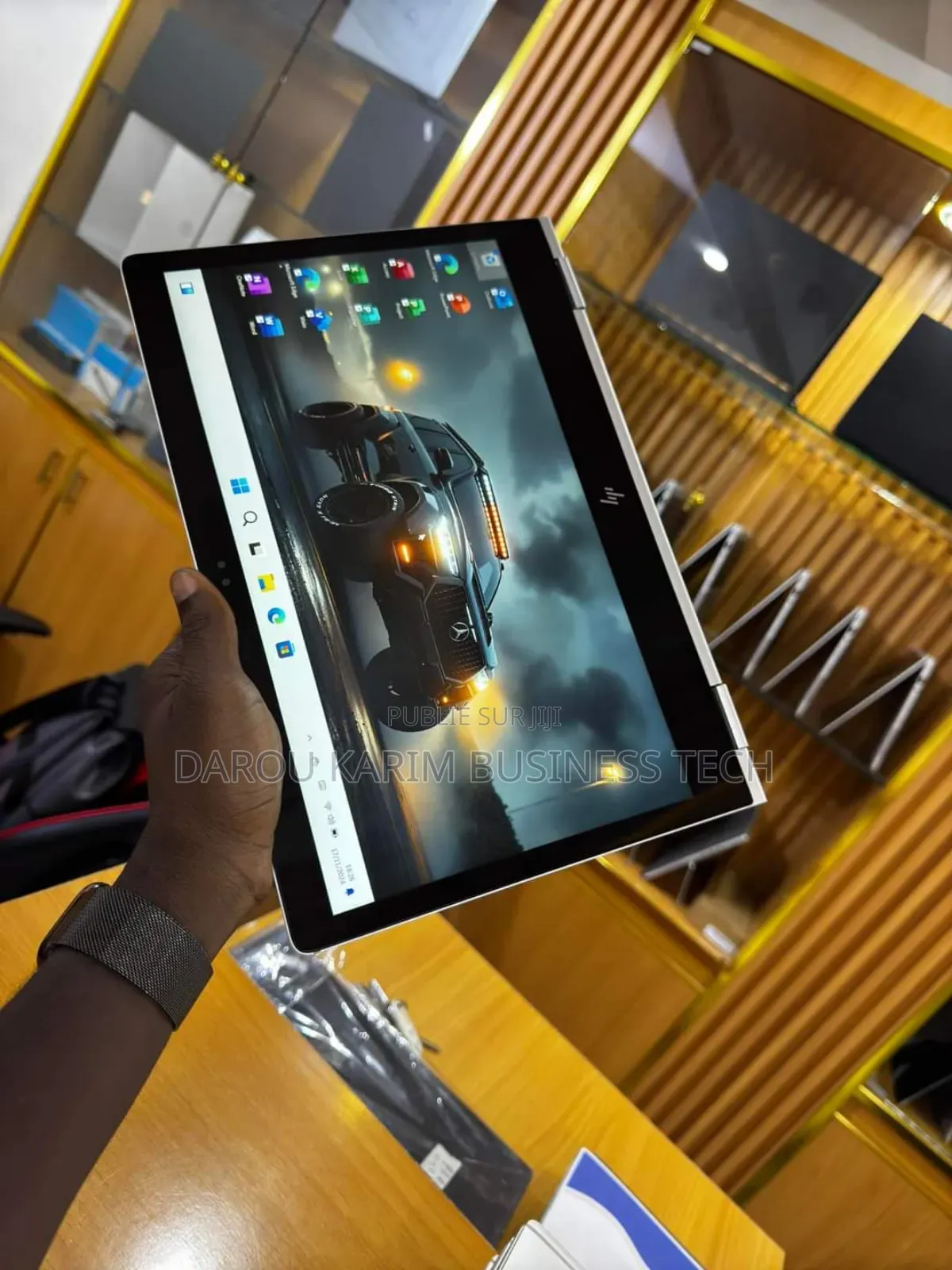 New HP EliteBook X360 1030 G2 8GB Intel Core I7 SSD 512GB