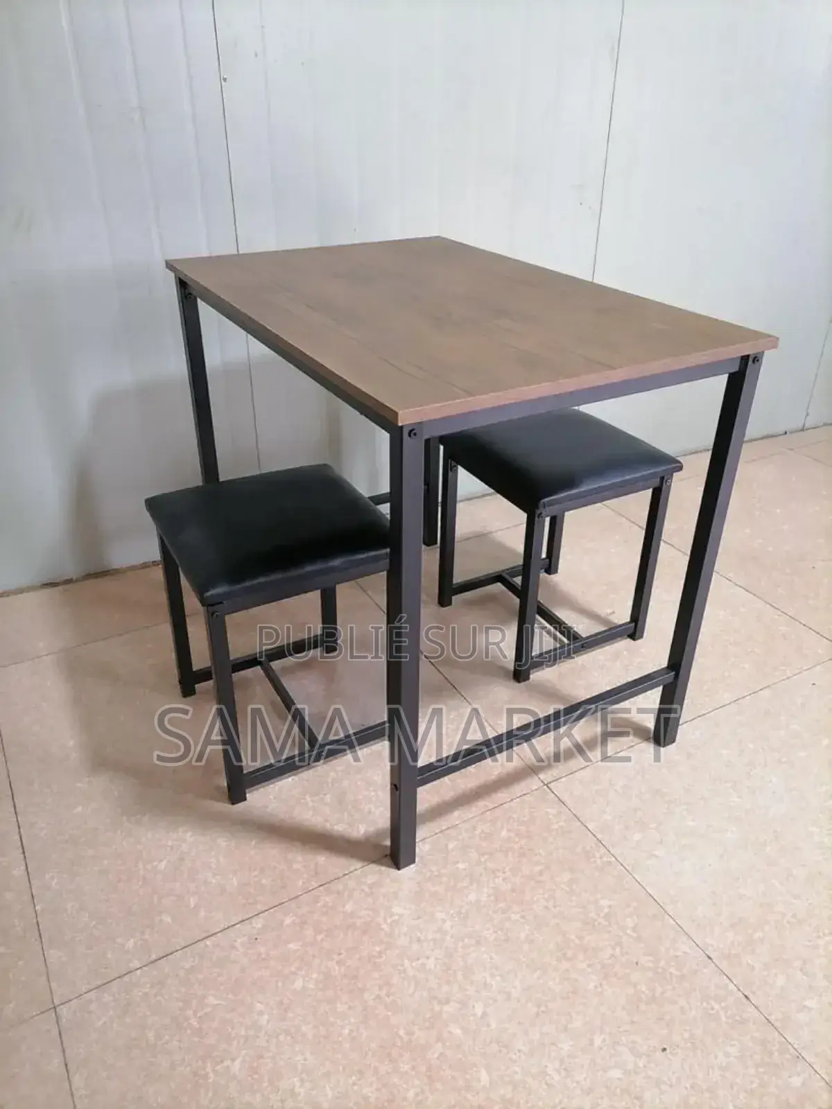 Table À Manger