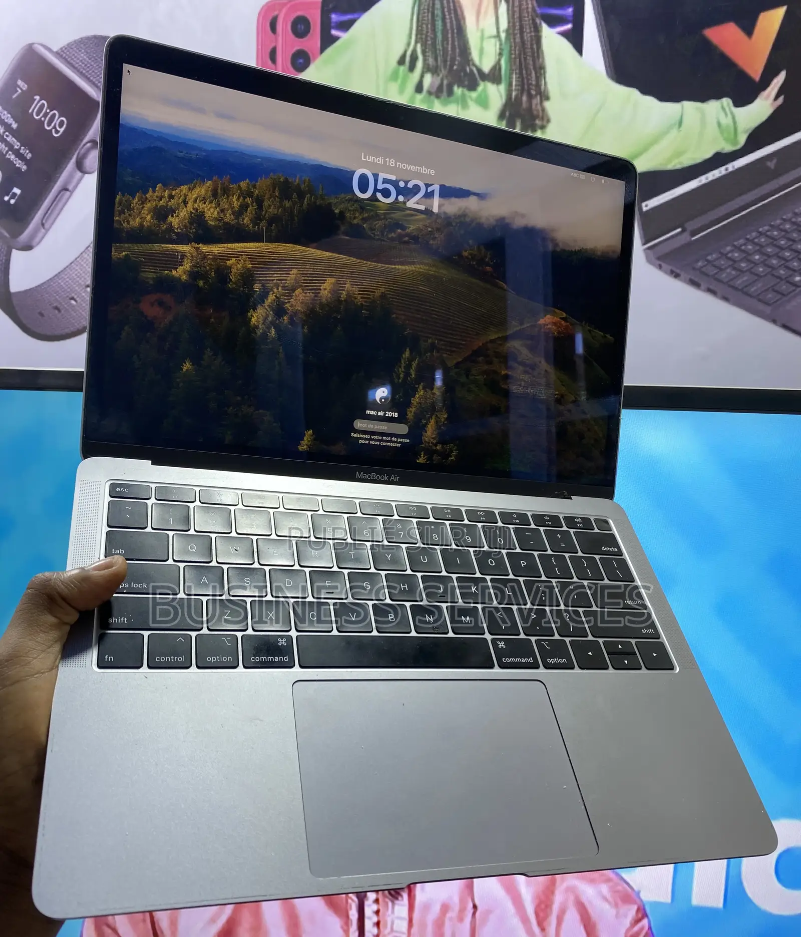 New Apple MacBook Air 2018 8GB Intel Core I5 SSD 256GB