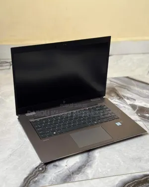 New HP ZBook Studio G5 16GB Intel Core I7 SSD 512GB