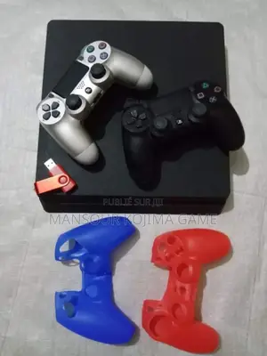 Photo - PS4 Flaché 15 Jeux 1téra
