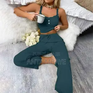 Pijamas Doux Et Confortable
