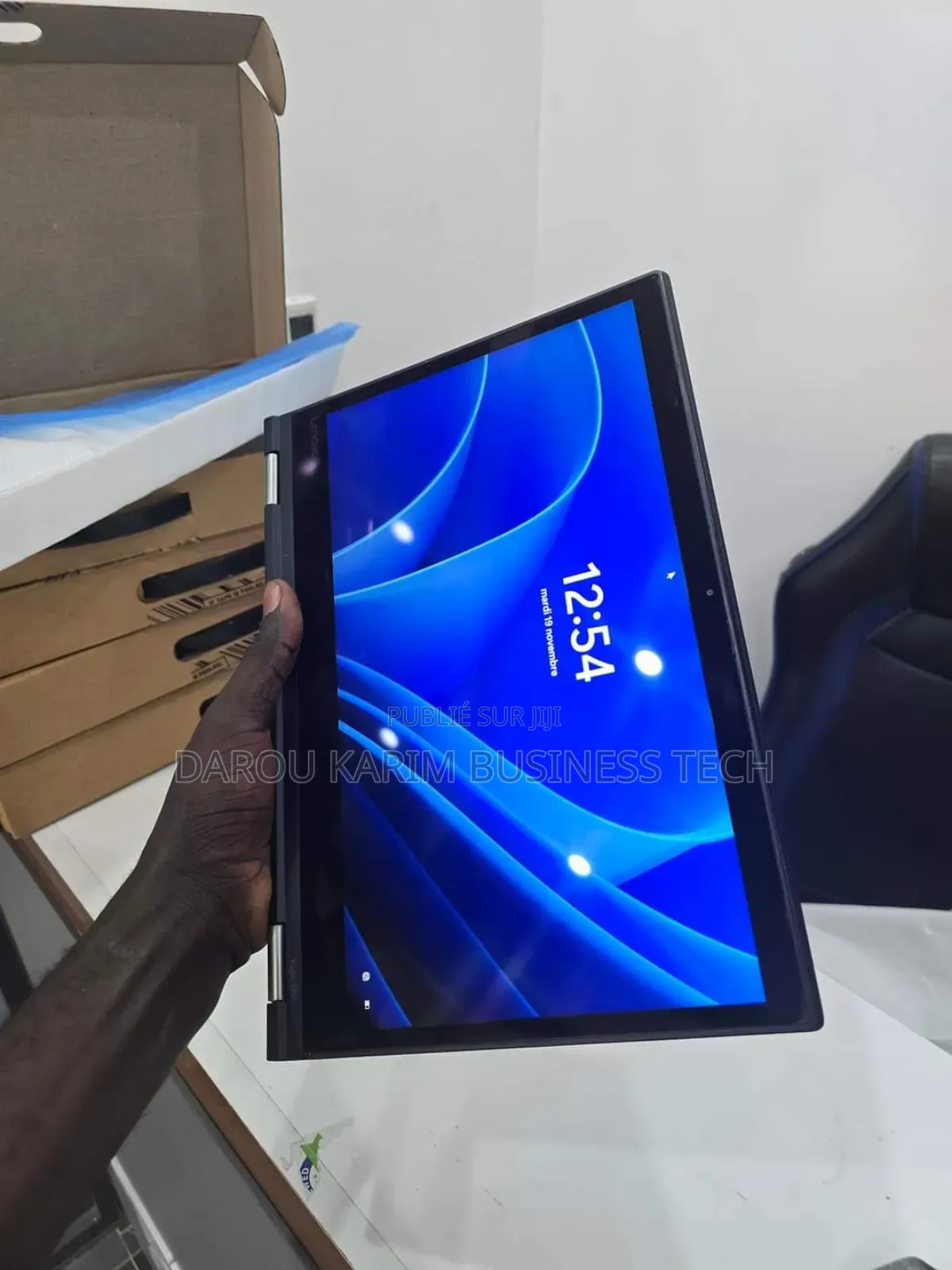 New Lenovo ThinkPad Yoga 370 8GB Intel Core I5 SSD 256GB