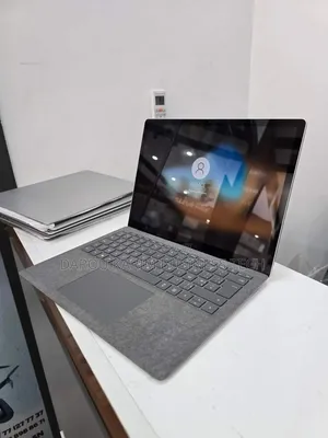 New Microsoft Surface Laptop 3 8GB Intel Core I5 SSD 256GB