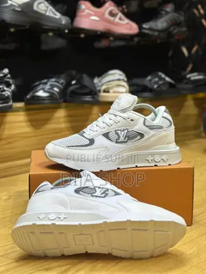Disponible Original Louis Vuitton Run Away White Sneakers