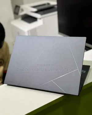 New Asus Zenbook 14 UX434 16GB Intel Core I7 SSD 512GB