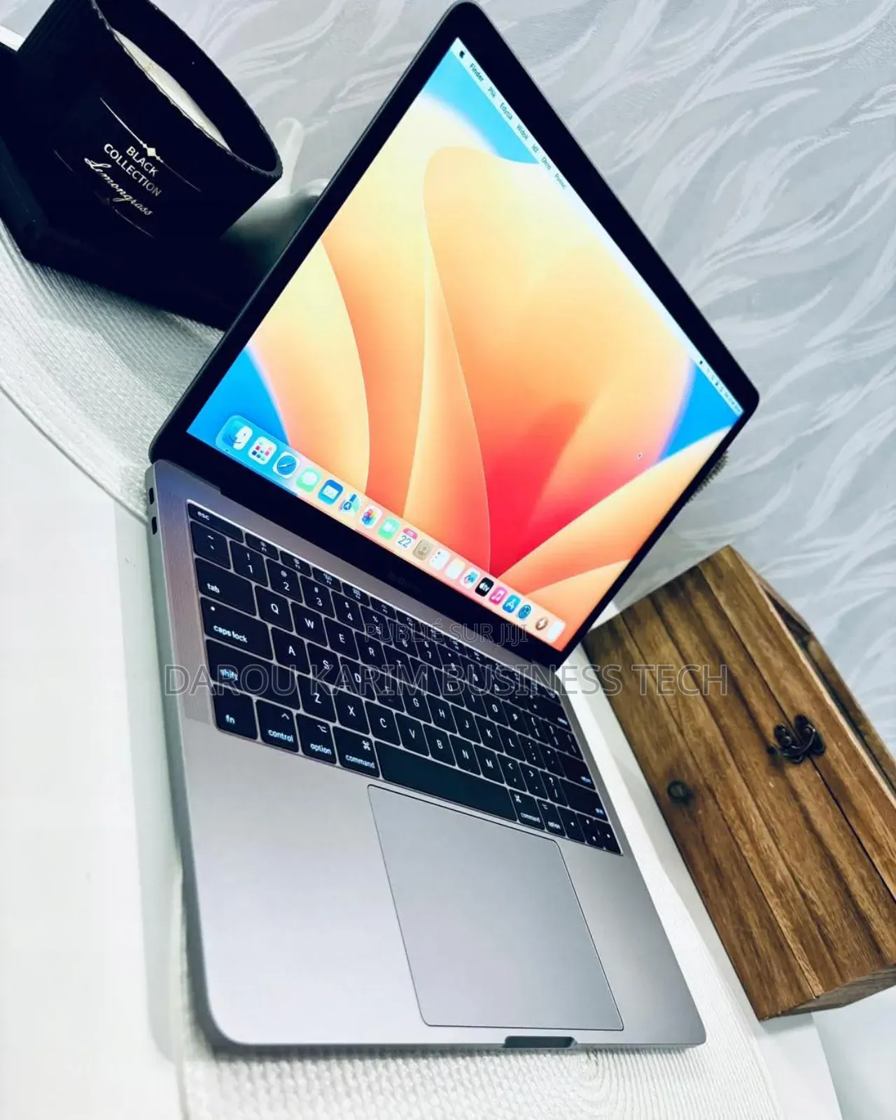 New Ordinateur Portable Apple MacBook Pro 8GB Intel Core I5 SSD 256GB