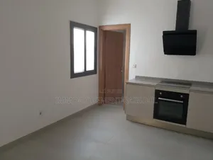 5chbre Appartement dans , Almadies à Louer