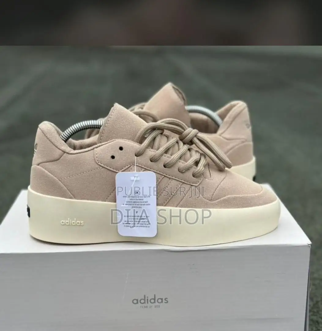 Adidas Fear of God AuthenticDisponible: 40-41-42-43-44-45
