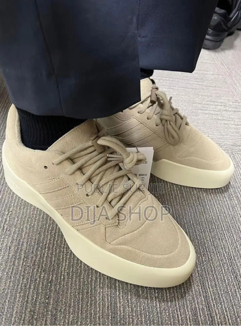 Adidas Fear of God AuthenticDisponible: 40-41-42-43-44-45