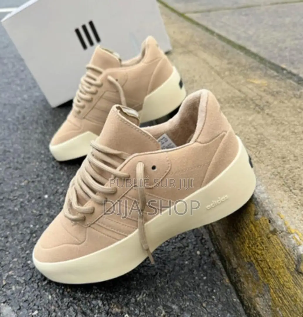 Adidas Fear of God AuthenticDisponible: 40-41-42-43-44-45