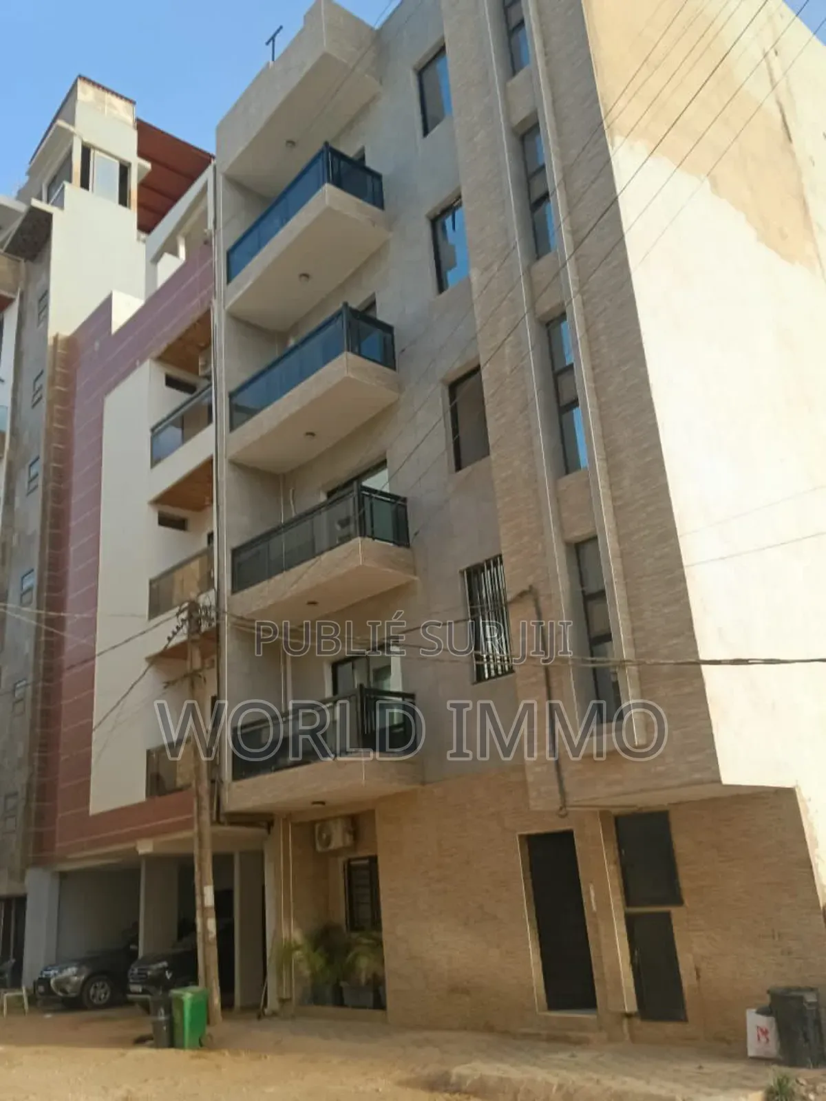 8chbre Maison dans L'Immobilier, HLM à Vendre