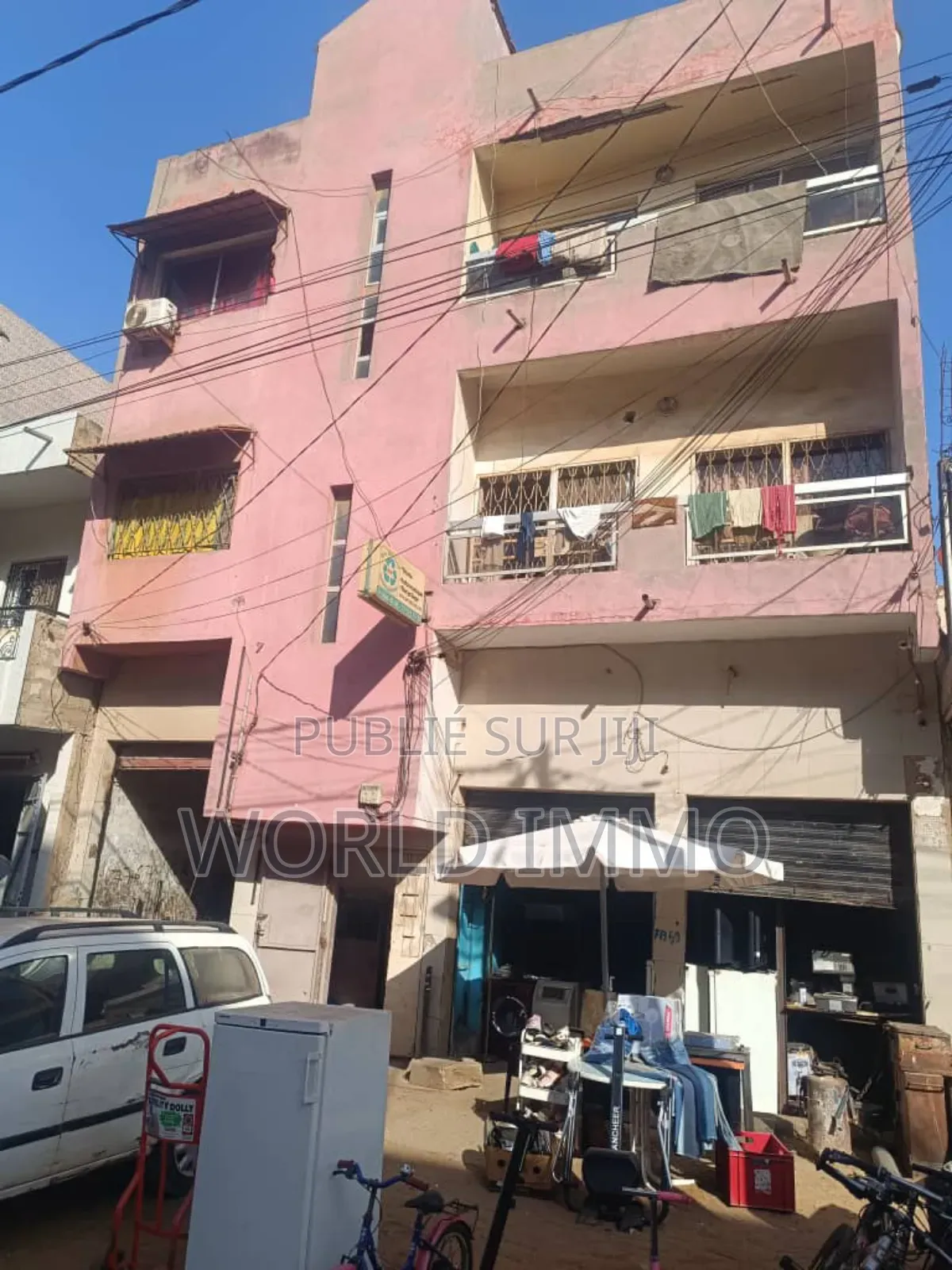 8chbre Maison dans L'Immobilier, HLM à Vendre