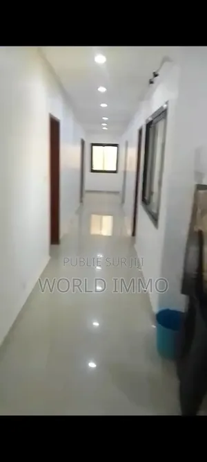 11chbre Blocs d'appartements dans Galé, Almadies à Vendre