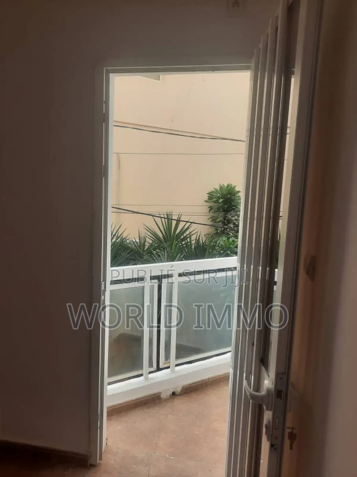 4chbre Villa dans Lavilla, Yoff à Louer