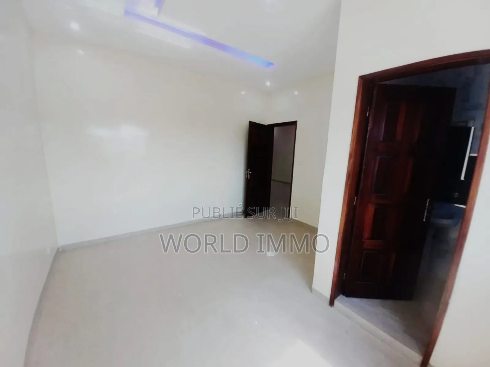 3chbre Appartement dans Le Para, Almadies à Louer