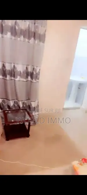 1chbre Mini-plat dans Le Pis, Almadies à Louer