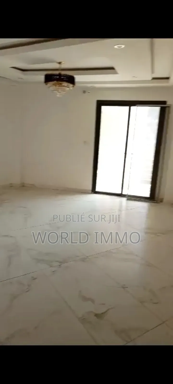 4chbre Appartement dans L'Asile, Almadies à Louer