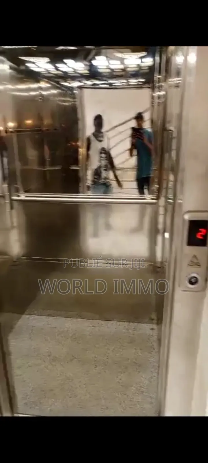 4chbre Appartement dans L'Asile, Almadies à Louer