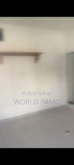 1chbre Studio dans Lieu, Almadies à Louer