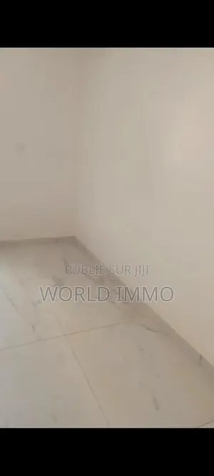 1chbre Studio dans Lieu, Almadies à Louer