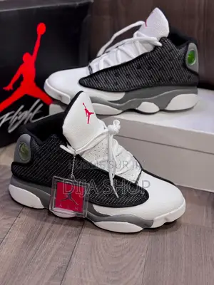 Original Jordan 13 Retour Disponible Avec Box